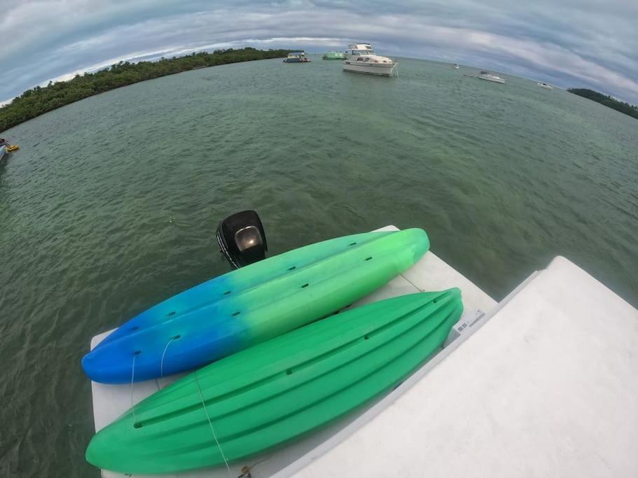 Beautiful Houseboat In Key West Hotel Exterior photo